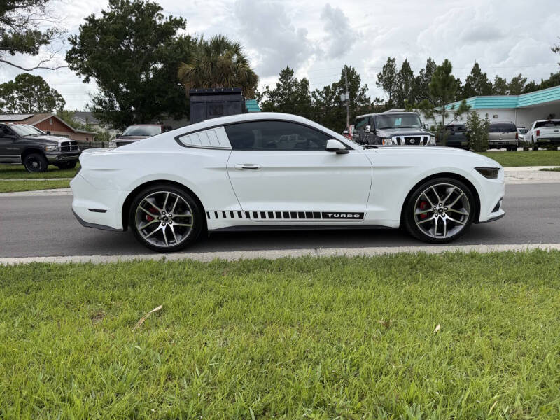 2015 Ford Mustang EcoBoost Premium