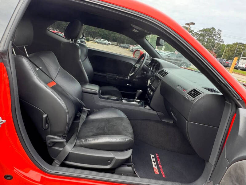 2010 Dodge Challenger SRT8