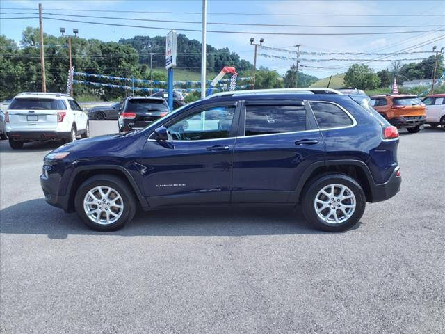 2016 Jeep Cherokee for sale at Auto Energy in Lebanon, VA