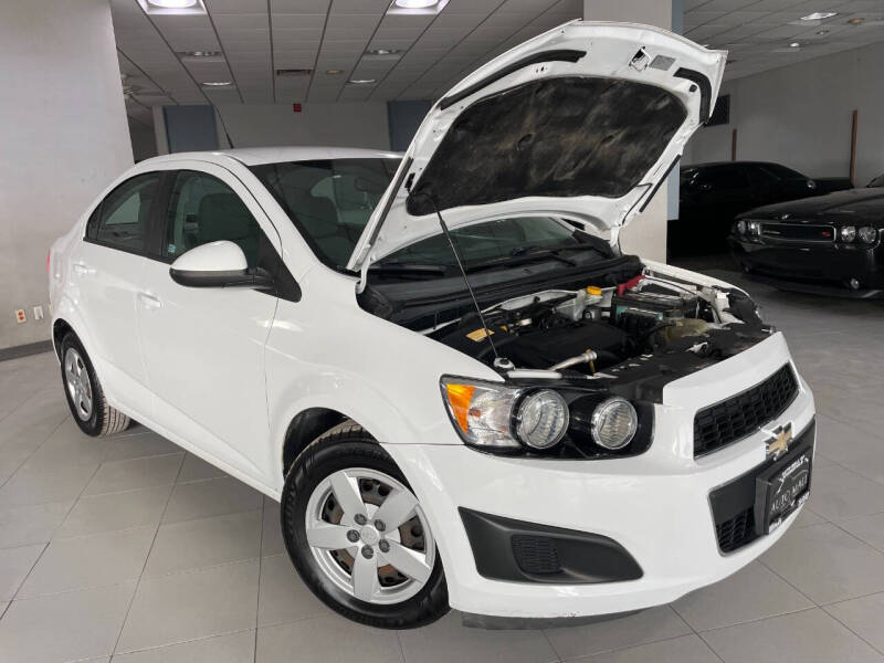 2013 Chevrolet Sonic LS Manual