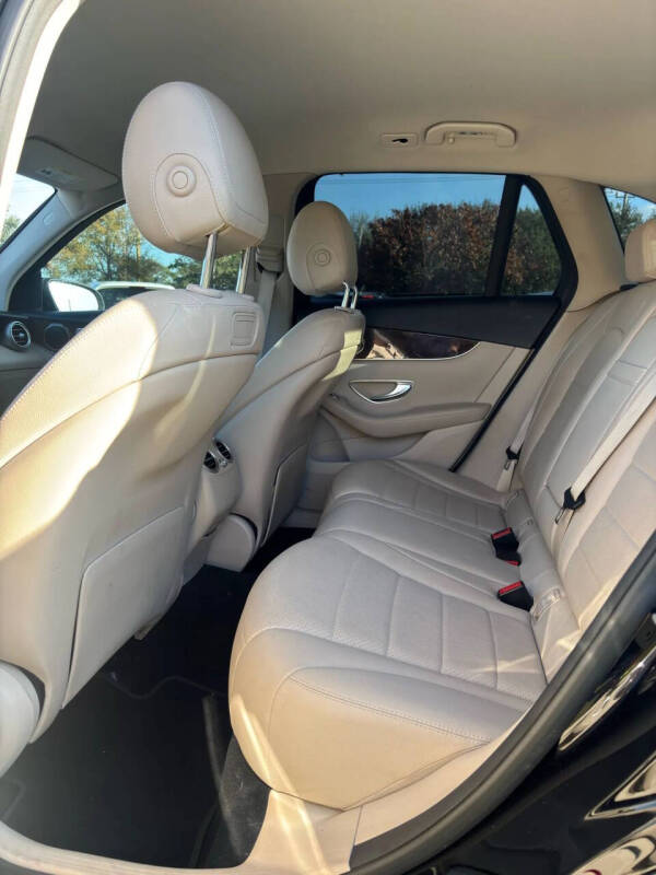 2019 Mercedes-Benz GLC GLC 300