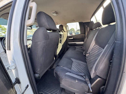 2019 Toyota Tundra SR5