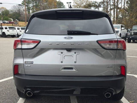 2021 Ford Escape Hybrid SE