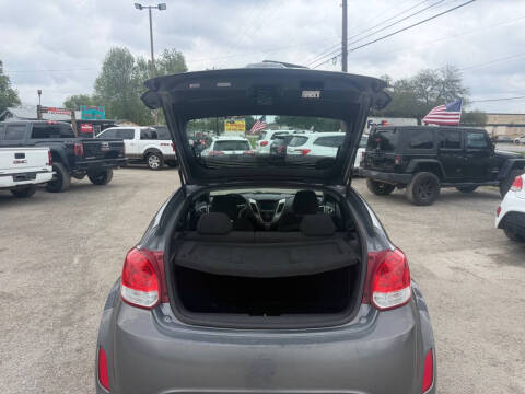 2017 Hyundai Veloster