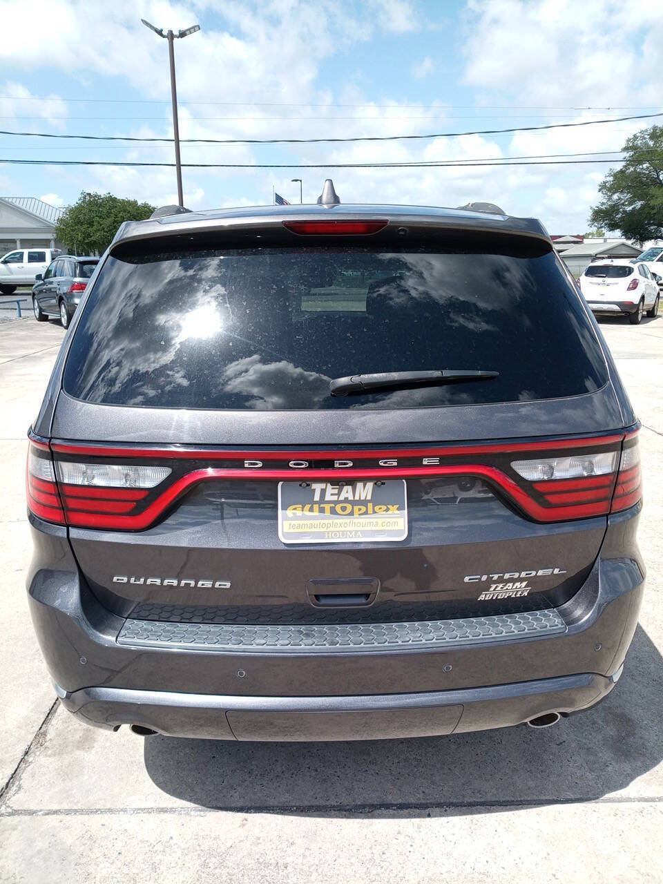 Gray 2017 Dodge Durango Citadel Anodized Platinum Citadel Anodized Platinum 4dr SUV 2
