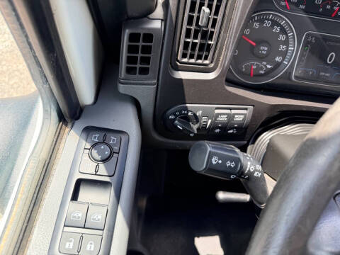 2021 International MV607