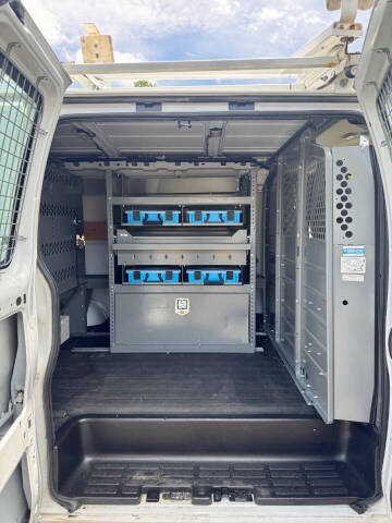 2017 Chevrolet Express 2500