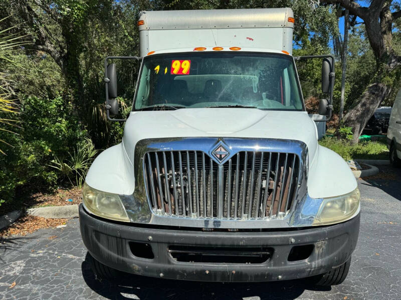 2005 International DuraStar 4300