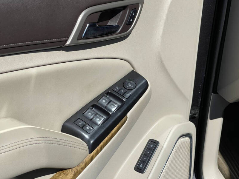 2017 GMC Yukon Denali