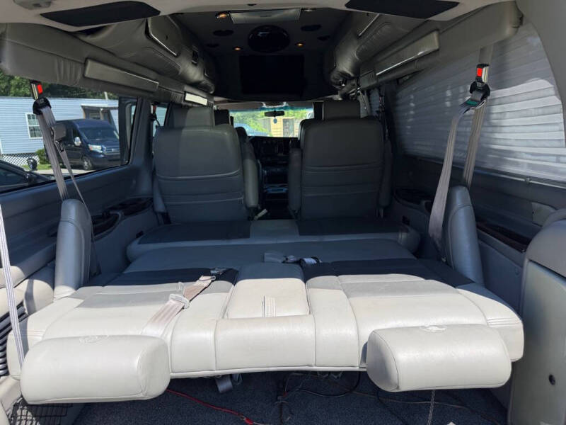 2011 GMC Savana 2500
