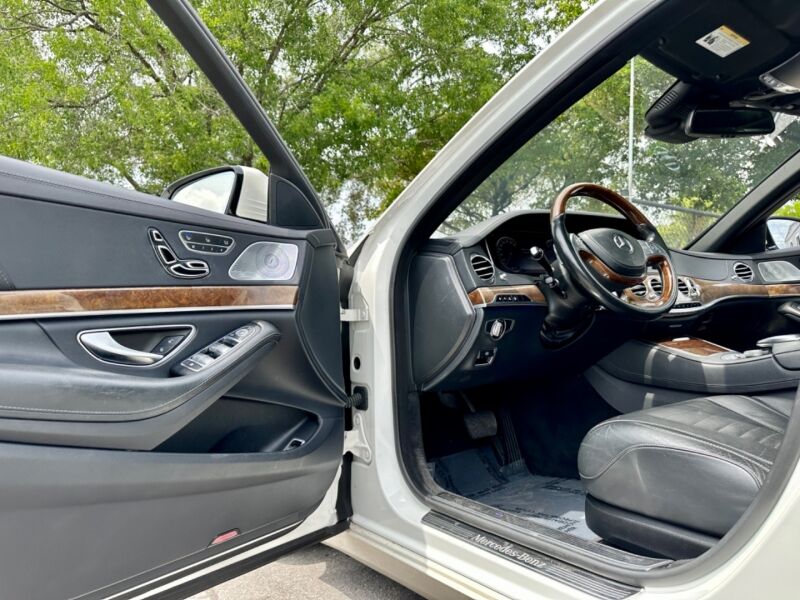 2016 MERCEDES-BENZ S-Class Sedan - $29,995