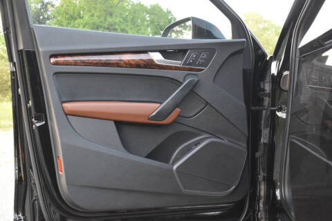 2018 Audi Q5 2.0T quattro Premium Plus