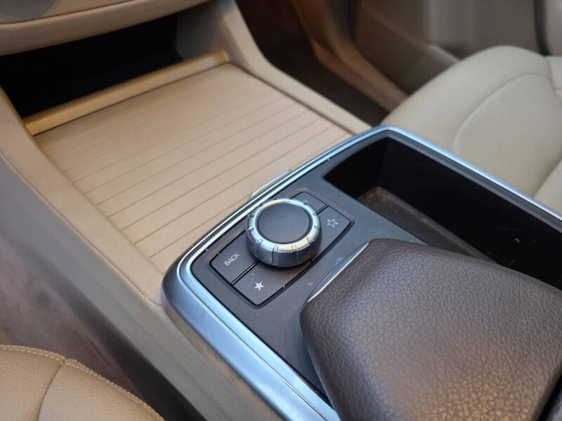 2012 Mercedes-Benz M-Class ML 350 BlueTEC