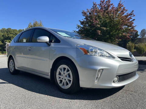 2013 Toyota Prius v Three