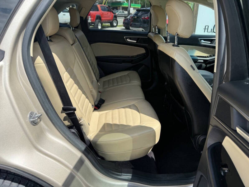 2017 Ford Edge SEL