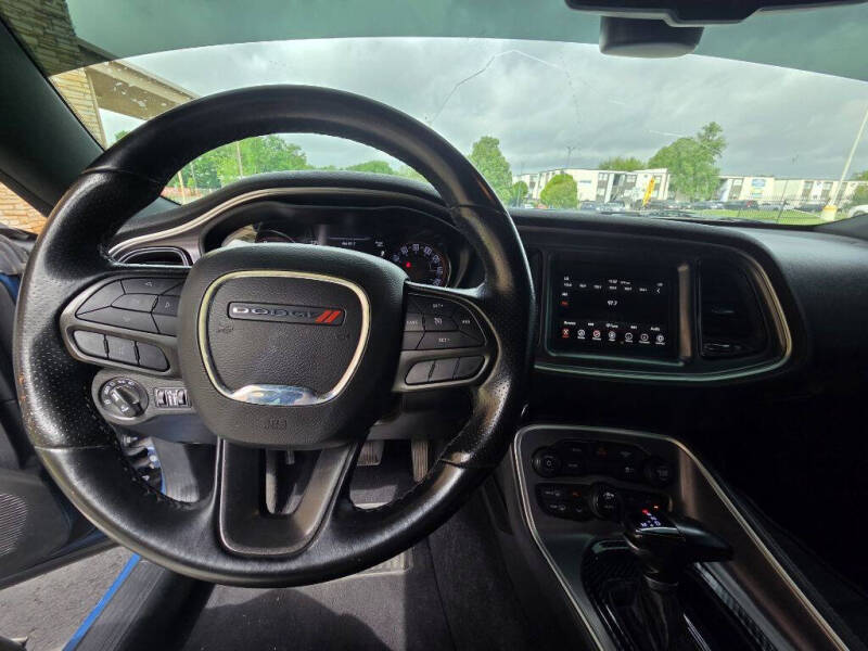 2020 Dodge Challenger SXT