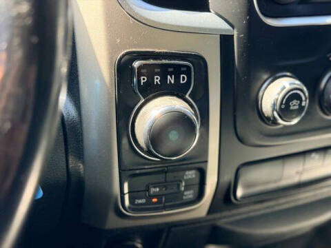 2015 RAM 1500 SLT