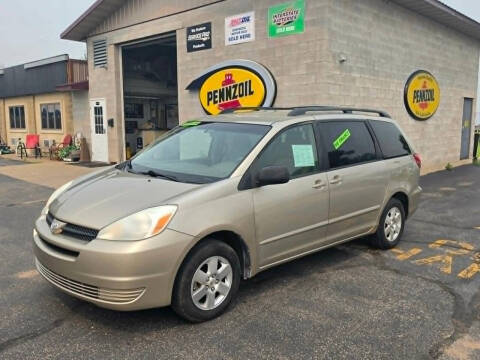 2004 Toyota Sienna LE 7 Passenger