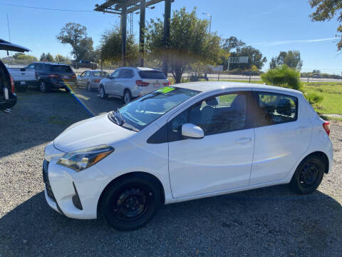 2018 Toyota Yaris 5-Door LE