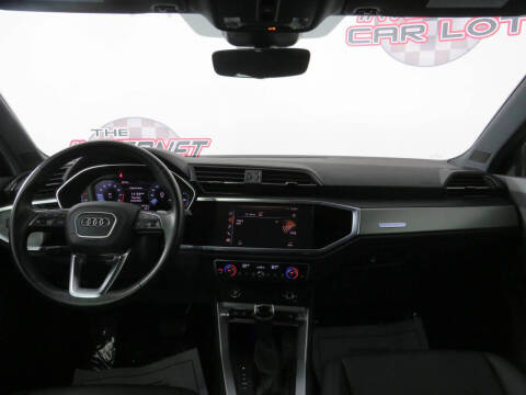 2021 Audi Q3 quattro S line Prem Plus 45 TFSI