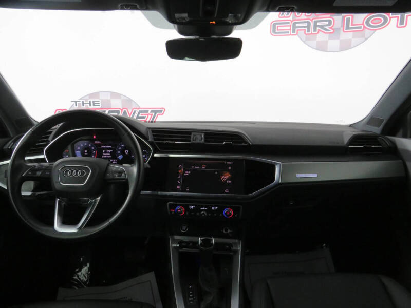 2021 Audi Q3 quattro S line Prem Plus 45 TFSI