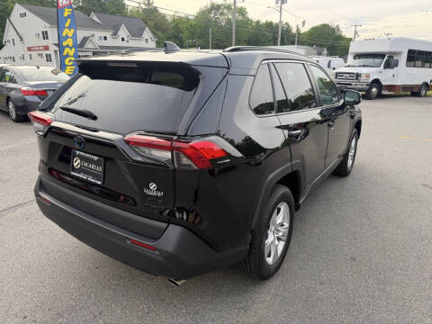 2019 Toyota RAV4 Hybrid XLE