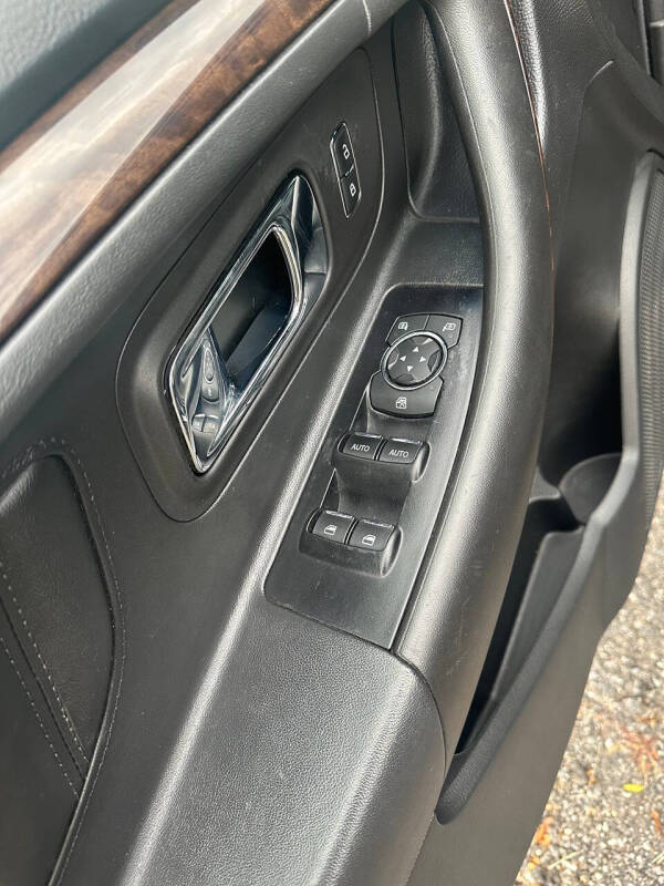 2018 Ford Taurus Limited