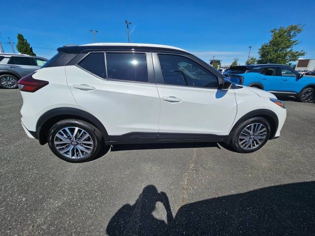 2022 Nissan Kicks SV