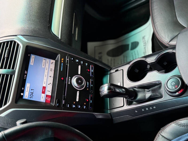 2018 Ford Explorer Sport
