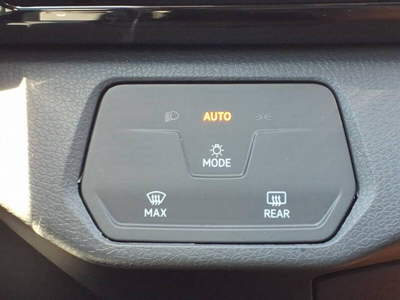 2025 Volkswagen ID.4 Pro