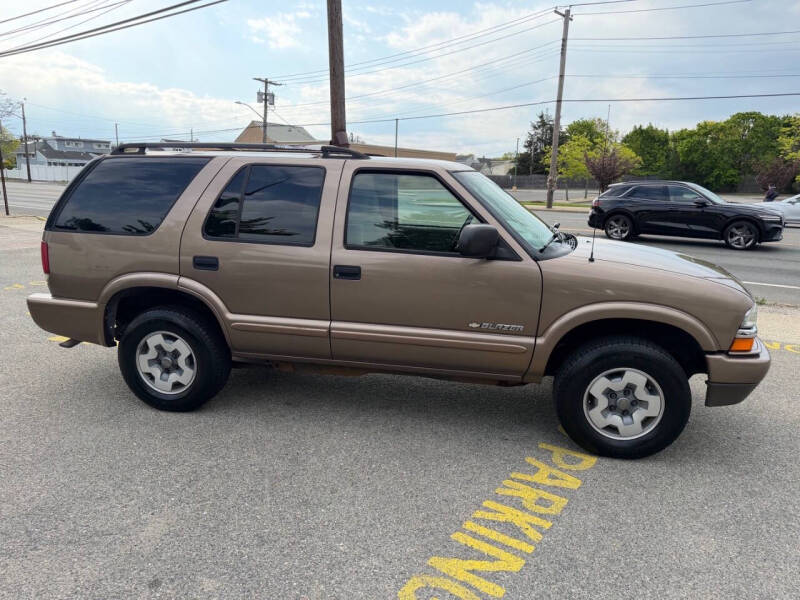 2004 Chevrolet Blazer LS