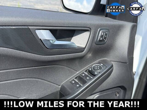 2023 Ford Escape ST-Line Select