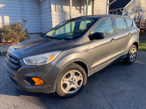 2017 Ford Escape for sale at Wheels Auto Sales in Bloomington IN