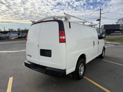 2016 Chevrolet Express 2500