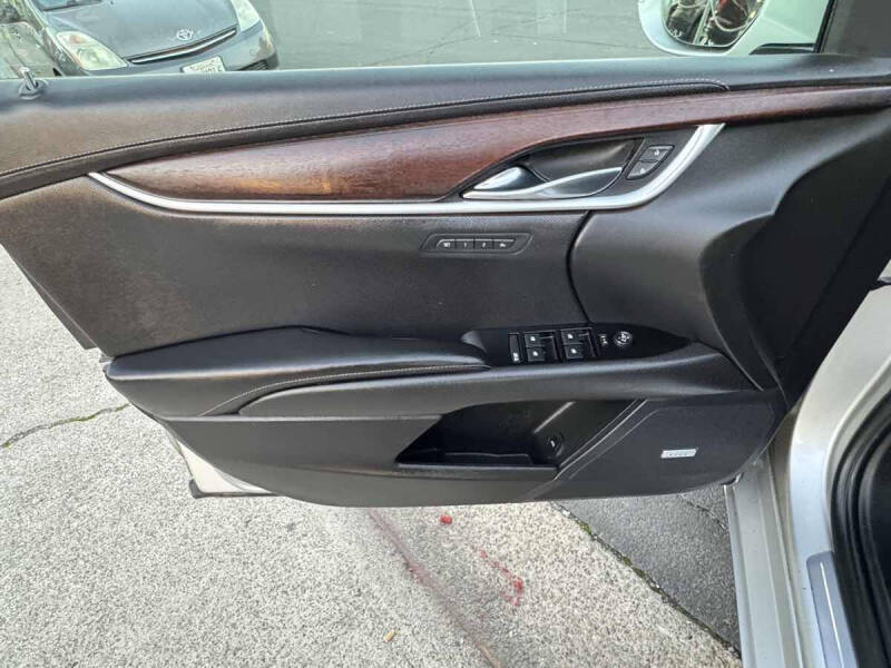 2019 Cadillac XTS Luxury