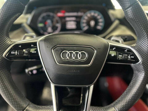 2022 Audi e-tron GT quattro Prestige