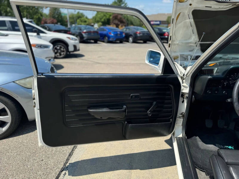 1983 BMW 3 Series 320i