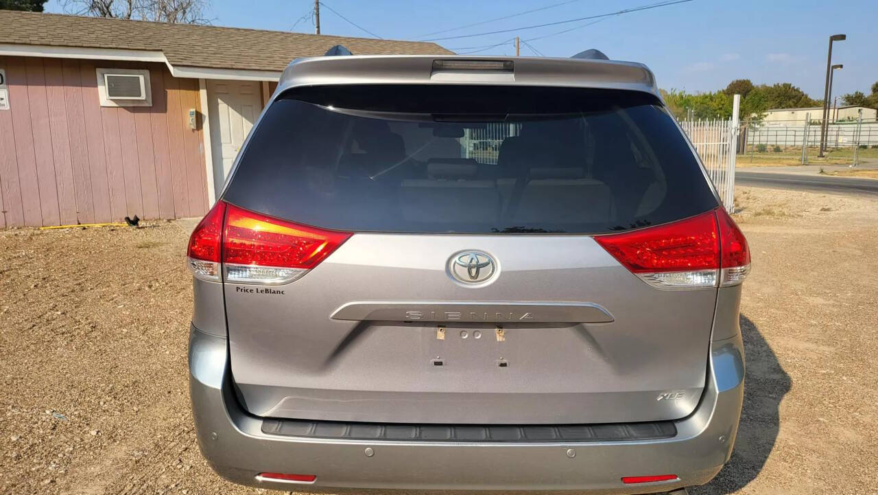 2012 Toyota Sienna for sale at AUTHE VENTURES AUTO in Red Oak, TX