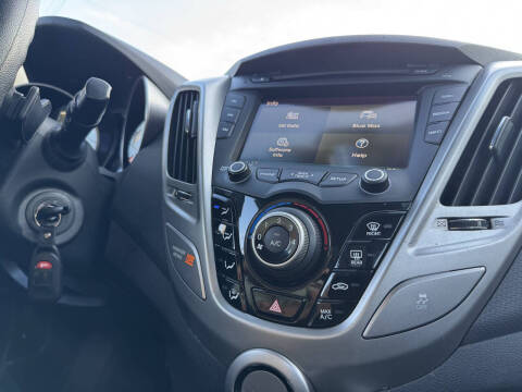 2016 Hyundai Veloster