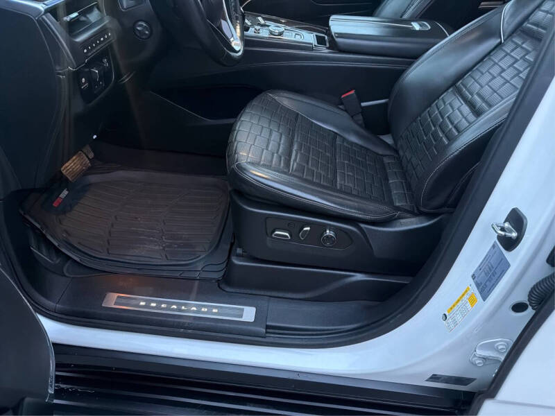 2021 Cadillac Escalade Sport Platinum