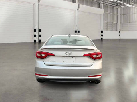 2015 Hyundai Sonata SE