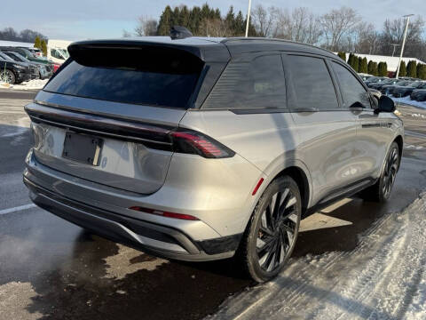 2024 Lincoln Nautilus Reserve