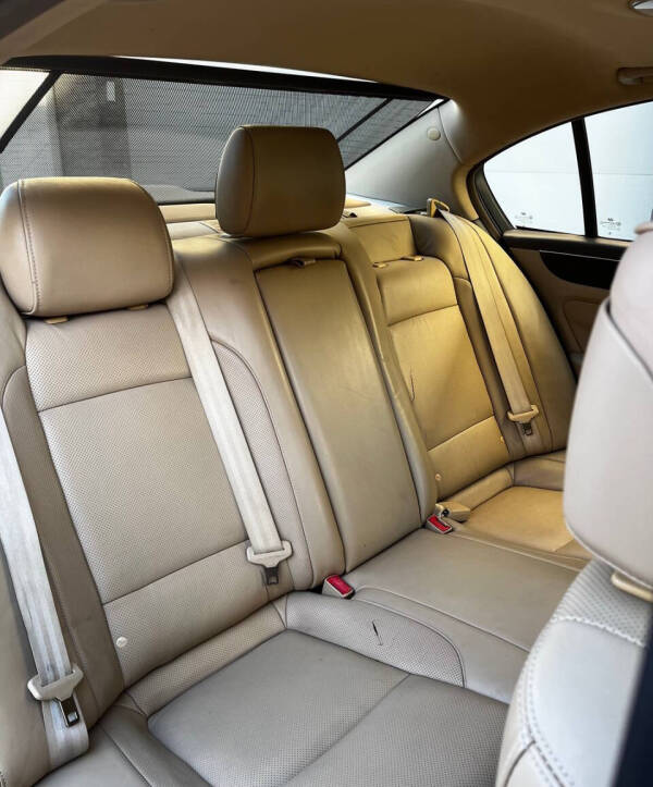 2012 Hyundai Genesis 4.6L V8