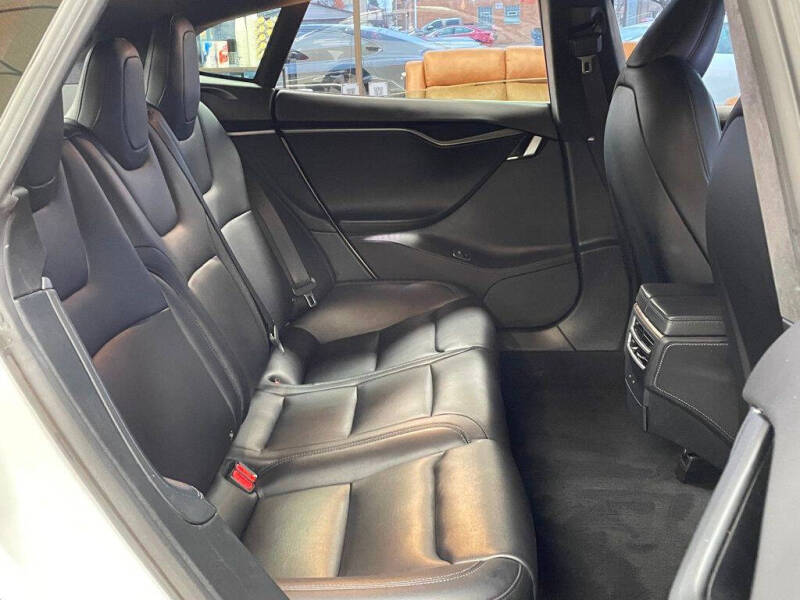 2020 Tesla Model S Long Range Plus