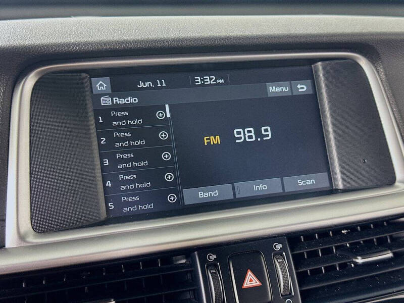 2019 Kia Optima LX