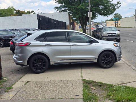 2023 Ford Edge SE