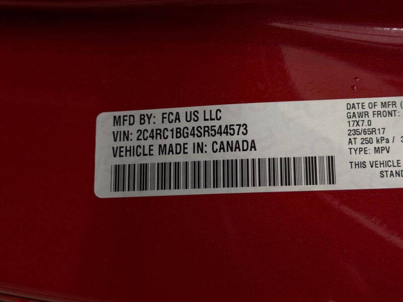 2025 Chrysler Pacifica Select