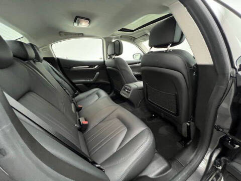 2022 Maserati Ghibli Modena Q4