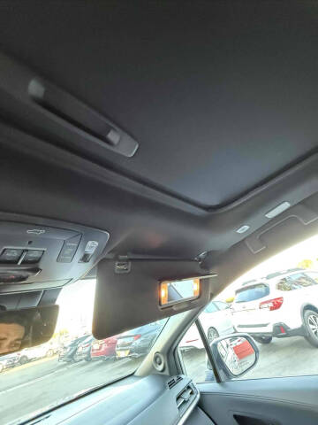 2025 Toyota Sienna Platinum 7-Passenger