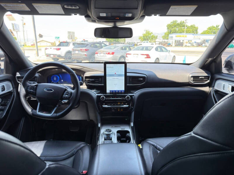 2021 Ford Explorer ST